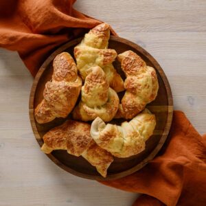 Kovászos Sajtos Kifli